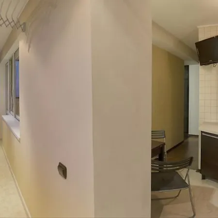 Downtown On Saksaganskogo Street 87 شقة